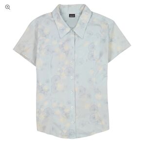 Patagonia Vintage Short-Sleeved Floral Stretch Comfort Button Down Shirt